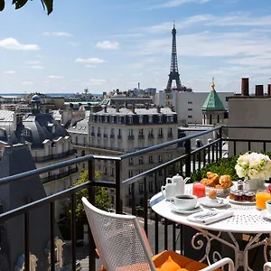 San Régis 5*, Parigi Francia